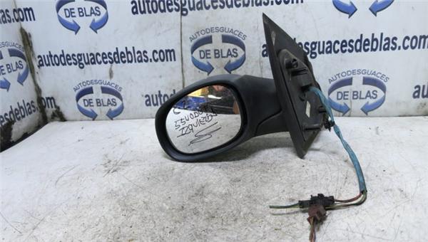 C2 Retrovisor Izquierdo