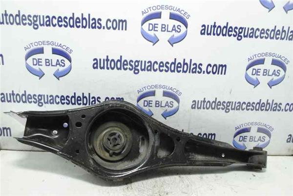 PASSAT LIM. 362 Brazo Inferior Trasero Derecho