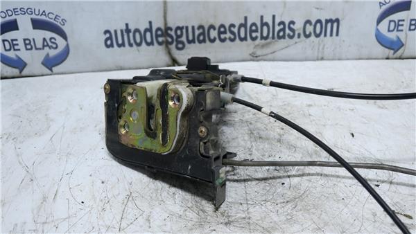6 BERLINA GG Cerradura Puerta Delantera Derecha