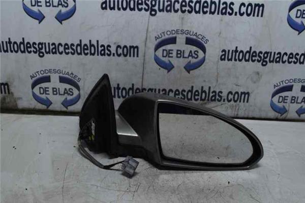 PRIMERA BERLINA P12 Retrovisor Derecho