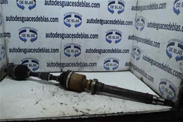 3 BERLINA BK Transmision Delantera Derecha