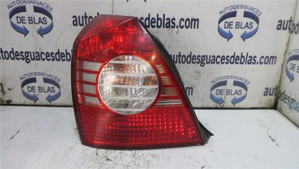 Elantra XD2000- Piloto Trasero Izquierdo