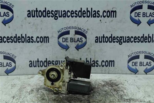LEON 1M1 MOTOR ELEVALUNAS TRASERO DERECHO