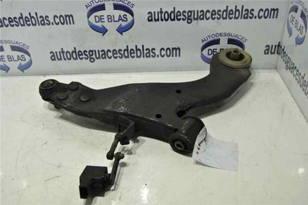 FOCUS BERLINA CAK Brazo Inferior Delantero Derecho FOCUS BERLINA CAK Brazo Inferior Delantero Derecho