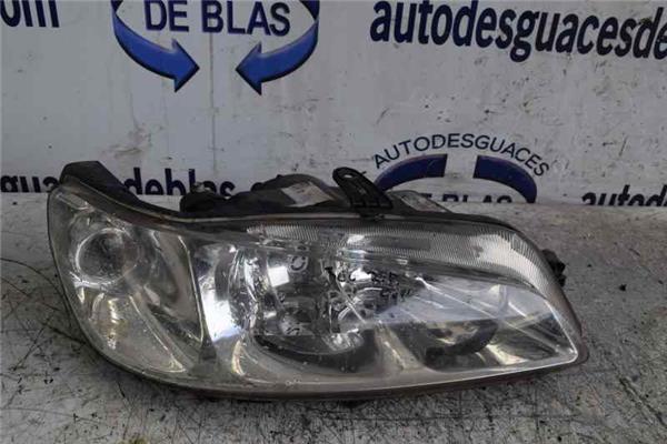 306 BERLINA 345 PUERTAS S2 Faro Delantero Derecho 306 BERLINA 345 PUERTAS S2 Faro Delantero Derecho