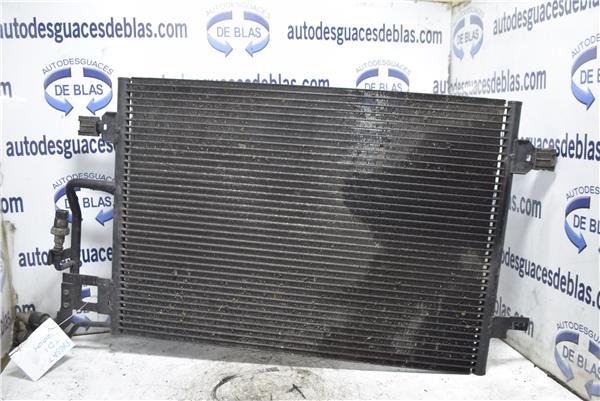 PASSAT BERLINA 3B3 Condensador