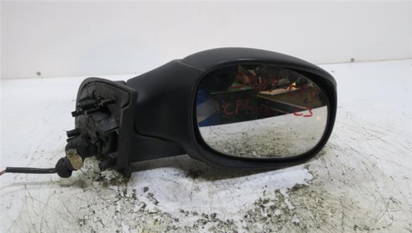 C3 2002- Retrovisor Derecho