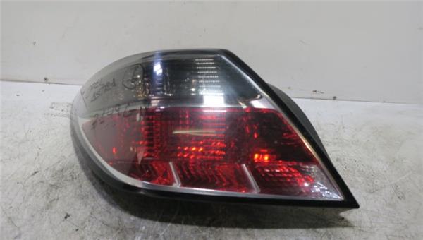Astra H Berlina 2004- Piloto Trasero Izquierdo