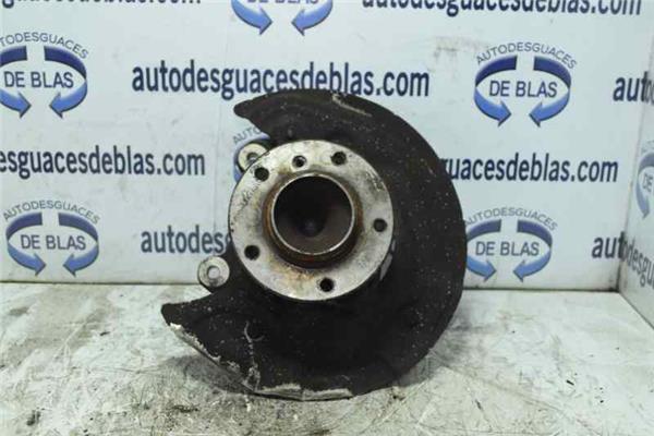 SERIE 3 BERLINA E46 Mangueta Delantera Derecha