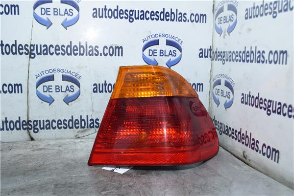 SERIE 3 BERLINA E46 Piloto Trasero Derecho SERIE 3 BERLINA E46 Piloto Trasero Derecho