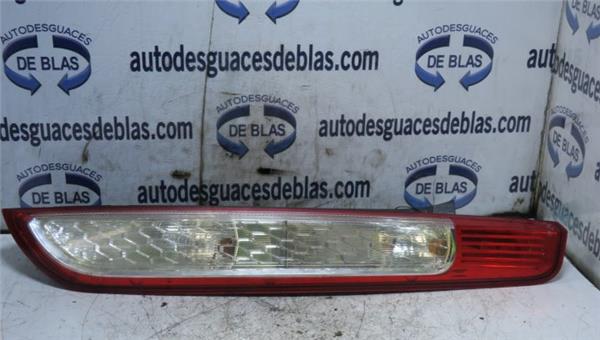 FOCUS BERLINA CAP Piloto Trasero Derecho FOCUS BERLINA CAP Piloto Trasero Derecho