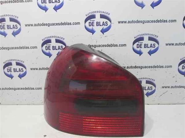 A3 8L Piloto Trasero Izquierdo