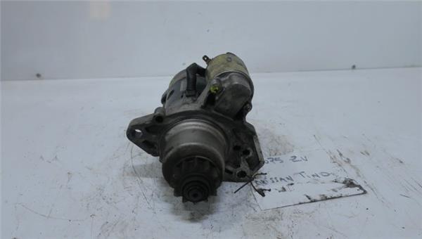 Almera Tino V10M05.2000- Motor Arranque