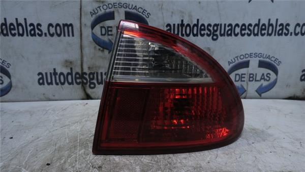 LEON 1M1 Piloto Trasero Derecho