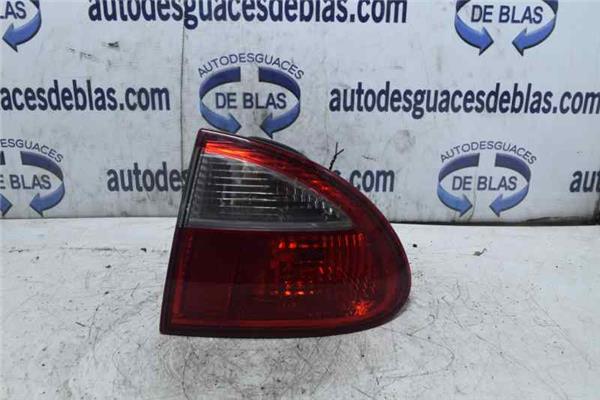 LEON 1M1 Piloto Trasero Derecho