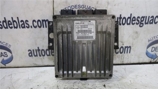 Megane II Berlina 5P 10.2002- Centralita motor uce