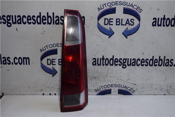 MERIVA Piloto Trasero Derecho
