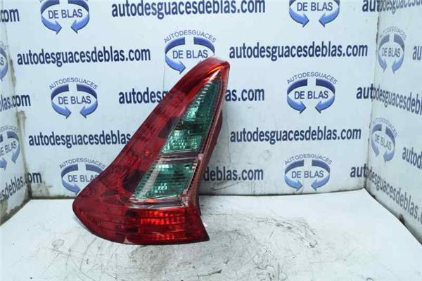 C4 BERLINA Piloto Trasero Izquierdo
