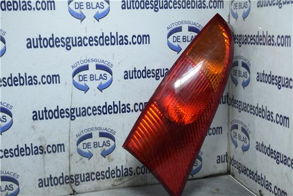 FOCUS BERLINA CAK Piloto Trasero Derecho