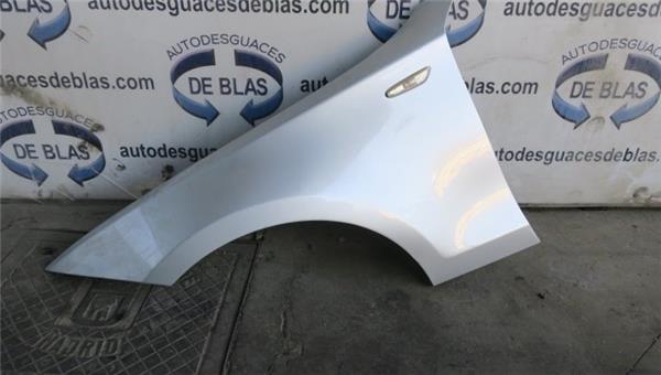 Serie 1 Berlina E81E872004- Aleta Delantera Izquierda