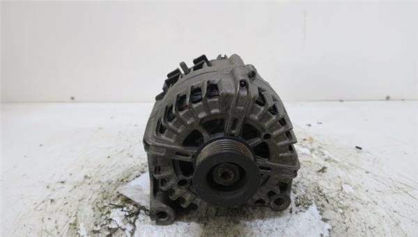 Serie 1 Berlina E81E872004- Alternador