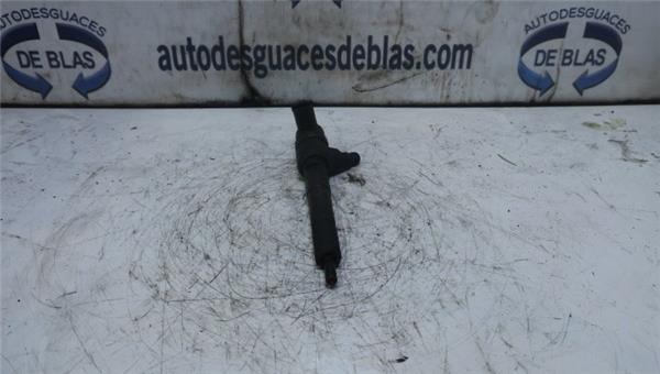 CORSA C Inyector