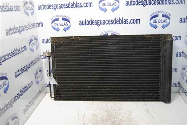 Serie 5 Touring E612004- Condensador