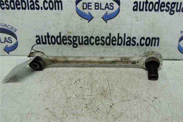 A8 D2 Brazo Inferior Trasero Derecho