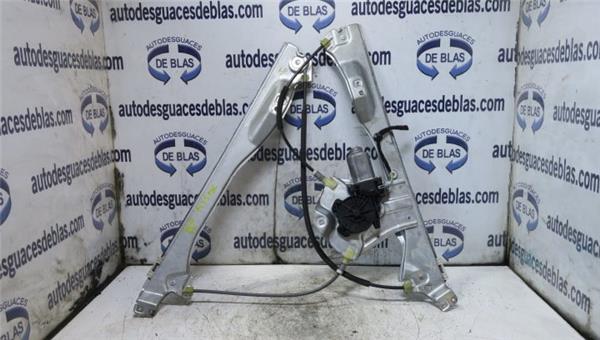 Clio III 2005- Elevalunas Electrico Delantero Derecho