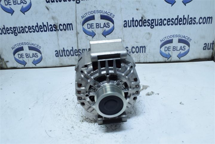 A6 AVANT 4B5 Alternador