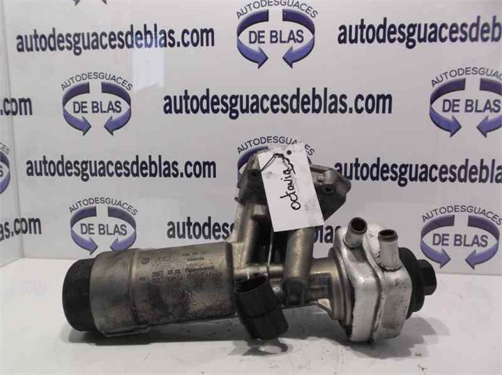 OCTAVIA BERLINA 1U2 Enfriador Aceite