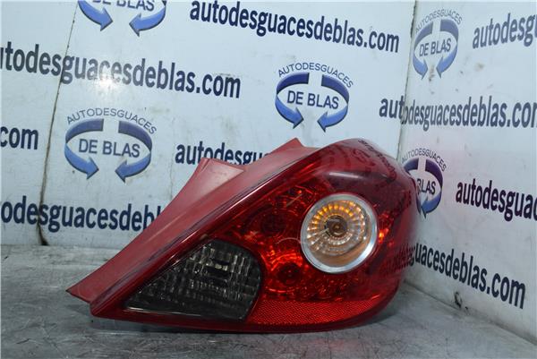 CORSA D Piloto Trasero Derecho