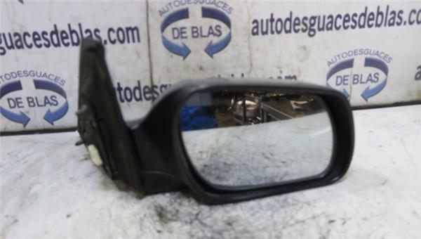 3 Berlina BK2003- Retrovisor Derecho