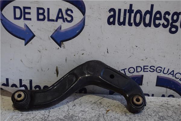A4 BERLINA 8E Brazo Superior Trasero Derecho A4 BERLINA 8E Brazo Superior Trasero Derecho