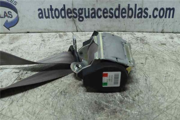 A4 AVANT 8E Cinturon Seguridad Trasero Derecho