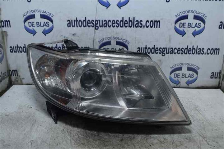 TRIBECA B9 FARO XENON DERECHO