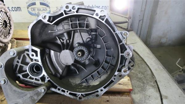 Astra K Berlina 5p 09.2015- Caja Cambios Manual Astra K Berlina 5p 09.2015- Caja Cambios Manual