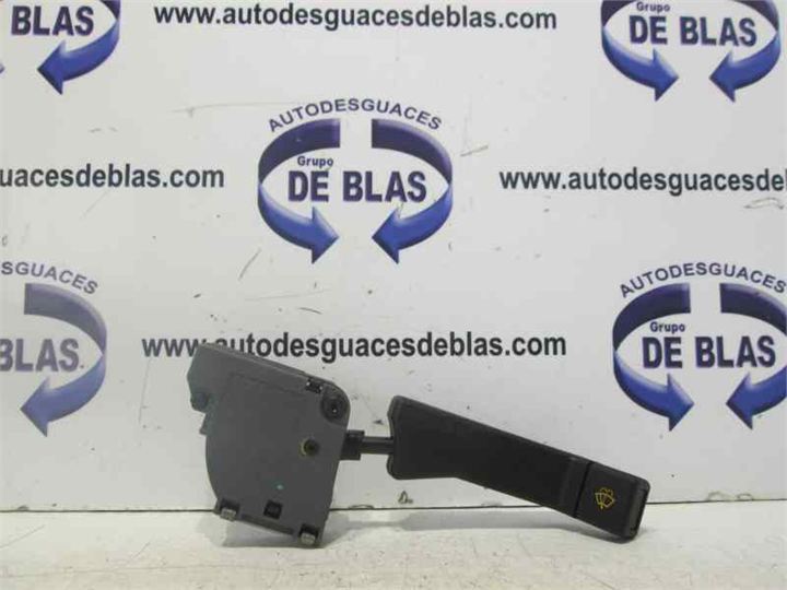 R 19 Berl. con portón BC531988- Mando Limpiaparabrisas R 19 Berl. con portón BC531988- Mando Limpiaparabrisas