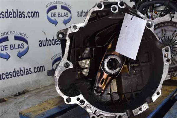 PASSAT BERLINA 3B2 Caja Cambios Manual