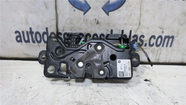 Serie 1 Berlina F402019- Cerradura Porton