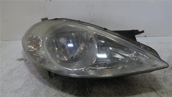 Clase A BM 16906.2004- Faro Delantero Derecho Clase A BM 16906.2004- Faro Delantero Derecho
