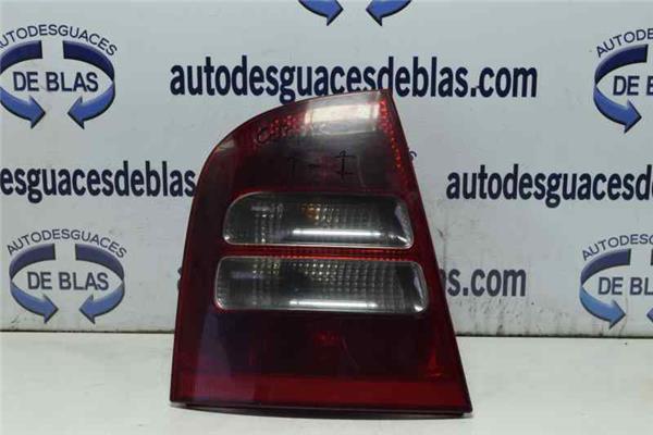 OCTAVIA BERLINA 1U2 Piloto Trasero Izquierdo