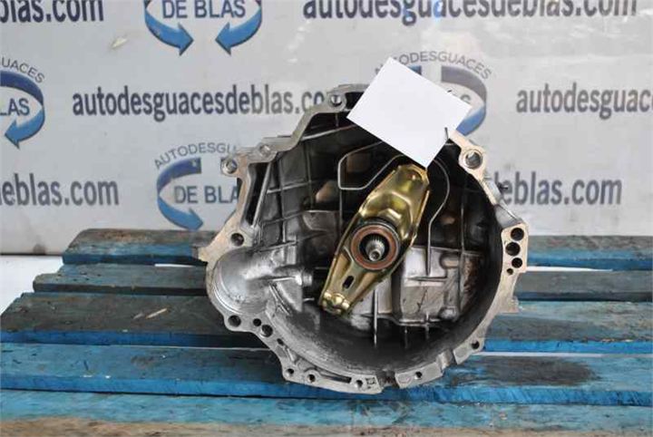 PASSAT BERLINA 3B2 Caja Cambios Manual