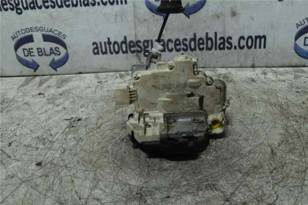 A4 AVANT 8E Cierre Electromagnetico Delantero Izquierdo A4 AVANT 8E Cierre Electromagnetico Delantero Izquierdo