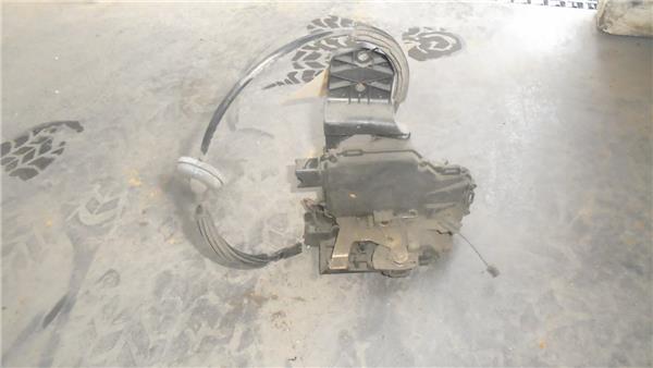 Passat Berlina 3B21996- Cierre Electromagnetico Delantero Izquierdo