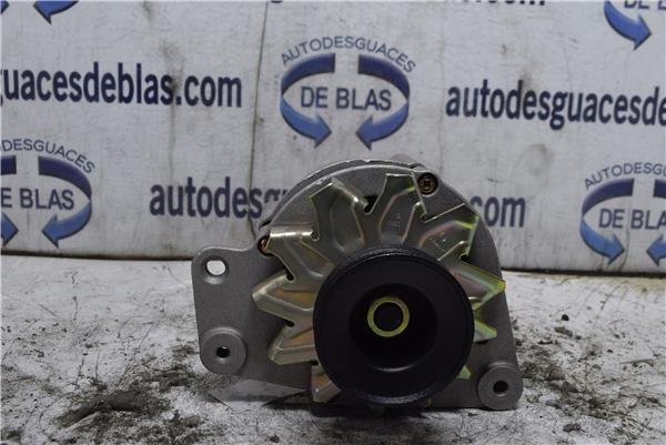 100 BERLINA 443 Alternador