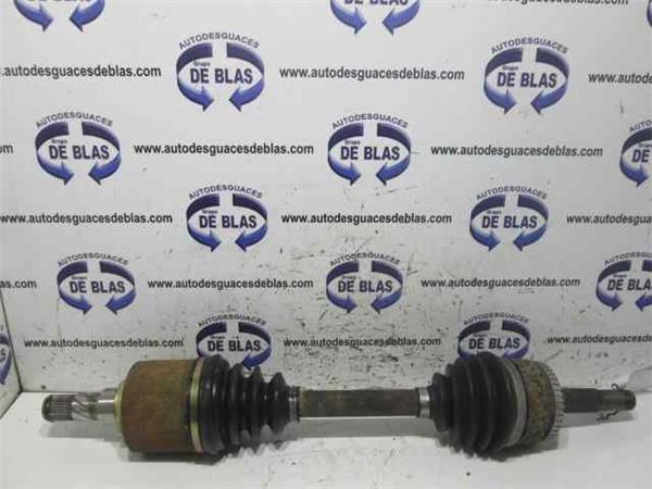 ALMERA TINO V10M Transmision Delantera Izquierda