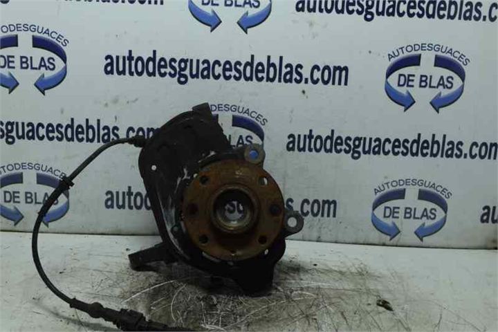 MERIVA Mangueta Delantera Derecha MERIVA Mangueta Delantera Derecha