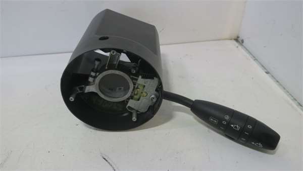 Clase A BM 16906.2004- Mando Limpiaparabrisas Clase A BM 16906.2004- Mando Limpiaparabrisas