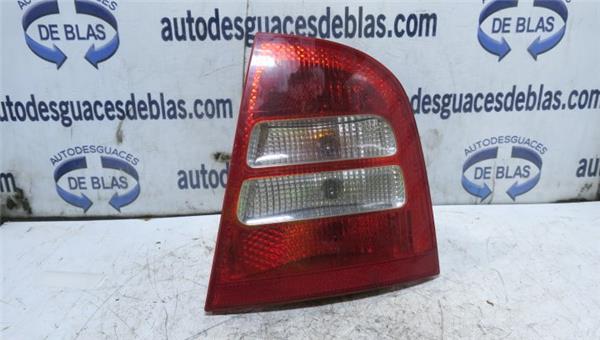 OCTAVIA BERLINA 1U2 Piloto Trasero Derecho